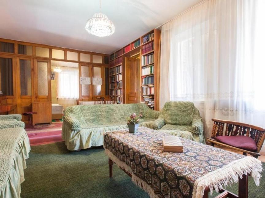 Veriko'S Guest Hause Казбеги Екстериор снимка